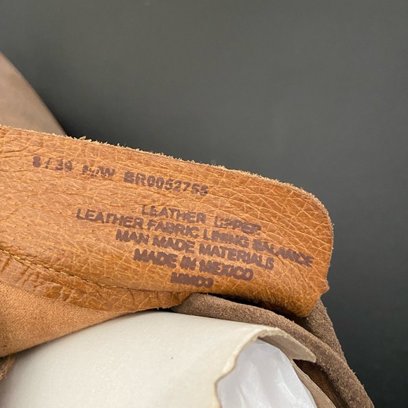 NEW Born Distressed Taupe Leather Ankle Booties Boots Brown Tan Women’s 8 M NIB - Picture 10 of 12